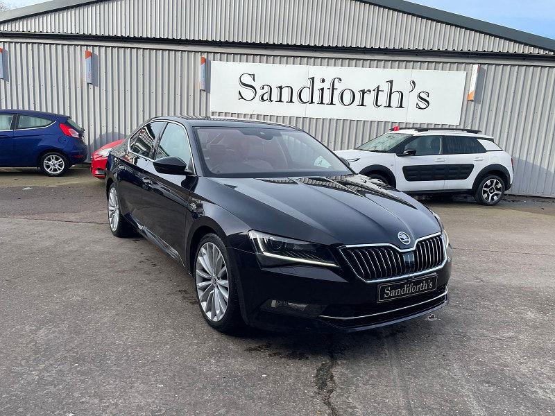 Skoda Superb 2.0 TSI Laurin & Klement Hatchback 5dr Petrol DSG 4WD Euro 6 (s/s) (280 ps) 5dr Automatic 2025