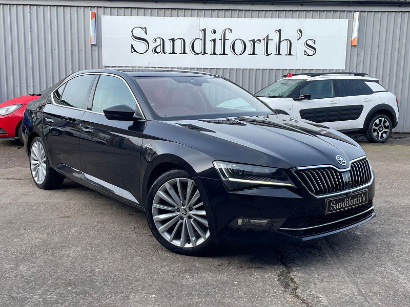 Skoda Superb 2.0 TSI Laurin & Klement Hatchback 5dr Petrol DSG 4WD Euro 6 (s/s) (280 ps) 5dr Automatic 2025