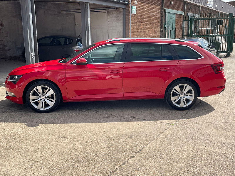 Skoda Superb 2.0 TSI SE L Executive Estate 5dr Petrol DSG Euro 6 (s/s) (220 ps) 5dr Automatic 2025