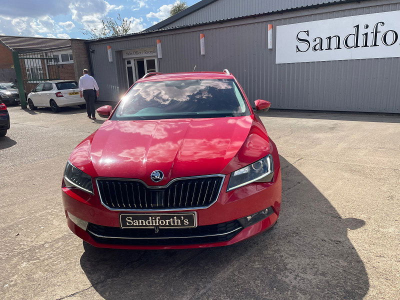 Skoda Superb 2.0 TSI SE L Executive Estate 5dr Petrol DSG Euro 6 (s/s) (220 ps) 5dr Automatic 2025