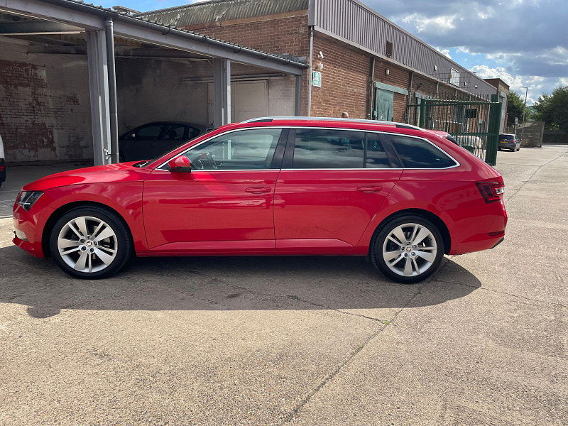 Skoda Superb 2.0 TSI SE L Executive Estate 5dr Petrol DSG Euro 6 (s/s) (220 ps) 5dr Automatic 2025