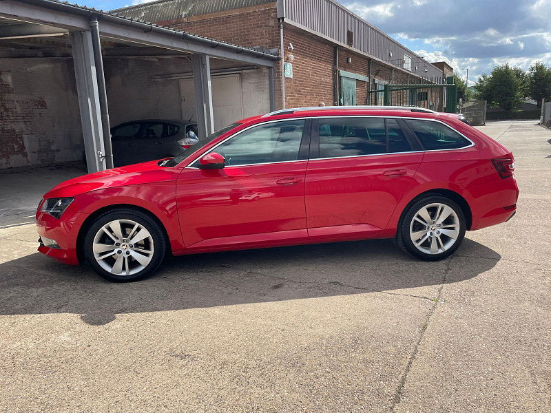 Skoda Superb 2.0 TSI SE L Executive Estate 5dr Petrol DSG Euro 6 (s/s) (220 ps) 5dr Automatic 2025