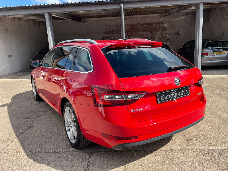 Skoda Superb 2.0 TSI SE L Executive Estate 5dr Petrol DSG Euro 6 (s/s) (220 ps) 5dr Automatic 2025