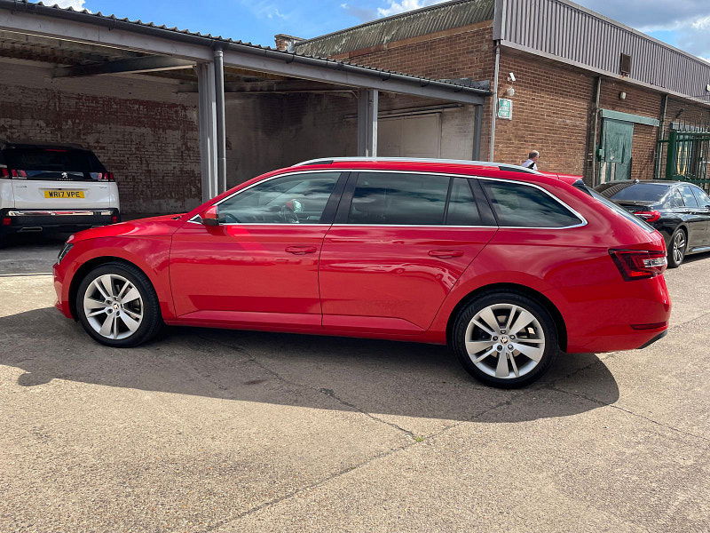 Skoda Superb 2.0 TSI SE L Executive Estate 5dr Petrol DSG Euro 6 (s/s) (220 ps) 5dr Automatic 2025