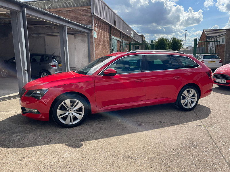 Skoda Superb 2.0 TSI SE L Executive Estate 5dr Petrol DSG Euro 6 (s/s) (220 ps) 5dr Automatic 2025