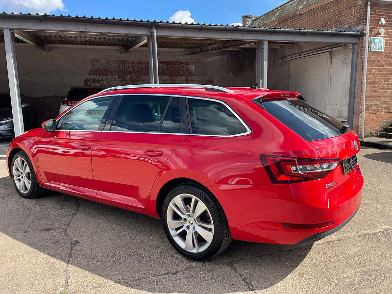 Skoda Superb 2.0 TSI SE L Executive Estate 5dr Petrol DSG Euro 6 (s/s) (220 ps) 5dr Automatic 2025