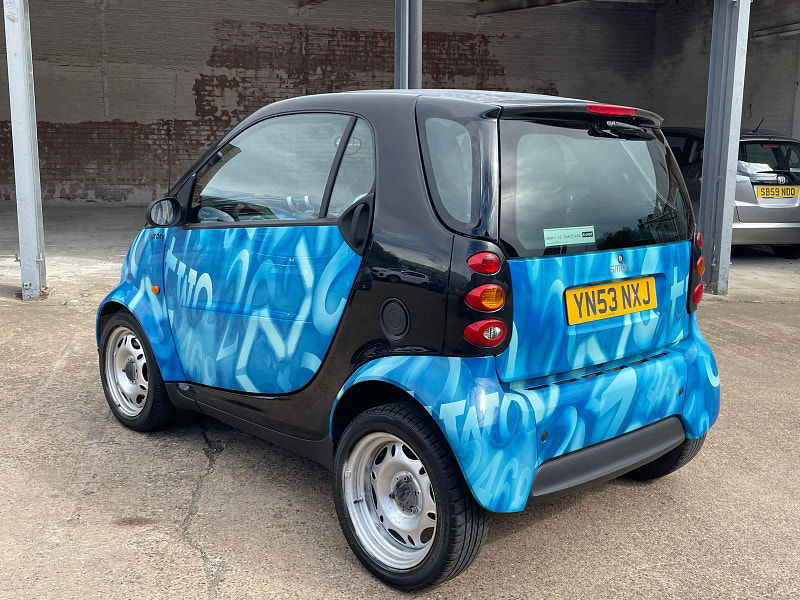 Smart ForTwo 0.7 City Pure Hatchback 3dr Petrol Automatic (113 g/km, 61 bhp) 3dr Automatic 2025