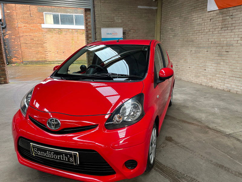Toyota Aygo 1.0 VVT-i Move Hatchback 5dr Petrol MultiMode Euro 5 (68 ps) ONLY 2 FORMER KEEPER, 43K 5dr Automatic 2025