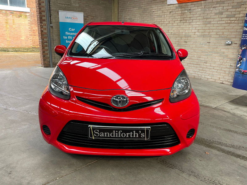 Toyota Aygo 1.0 VVT-i Move Hatchback 5dr Petrol MultiMode Euro 5 (68 ps) ONLY 2 FORMER KEEPER, 43K 5dr Automatic 2025
