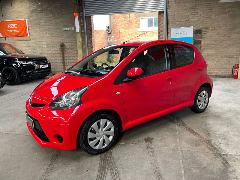 Toyota Aygo 1.0 VVT-i Move Hatchback 5dr Petrol MultiMode Euro 5 (68 ps) ONLY 2 FORMER KEEPER, 43K 5dr Automatic 2025