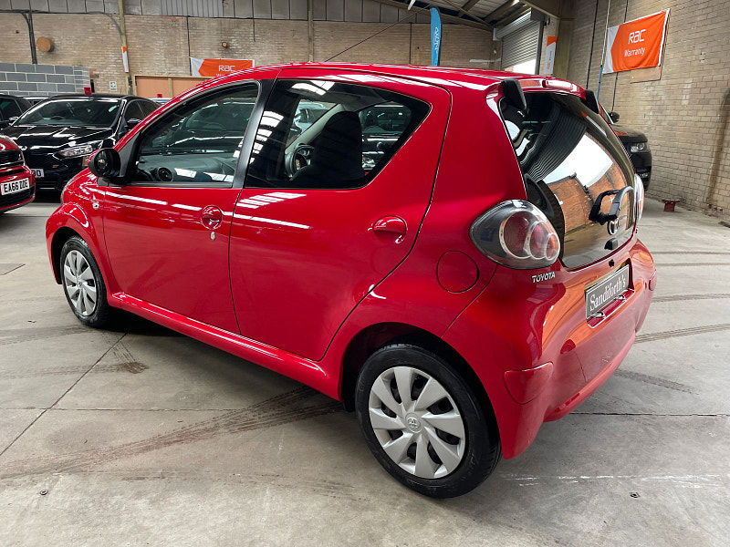 Toyota Aygo 1.0 VVT-i Move Hatchback 5dr Petrol MultiMode Euro 5 (68 ps) ONLY 2 FORMER KEEPER, 43K 5dr Automatic 2025
