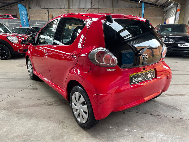 Toyota Aygo 1.0 VVT-i Move Hatchback 5dr Petrol MultiMode Euro 5 (68 ps) ONLY 2 FORMER KEEPER, 43K 5dr Automatic 2025