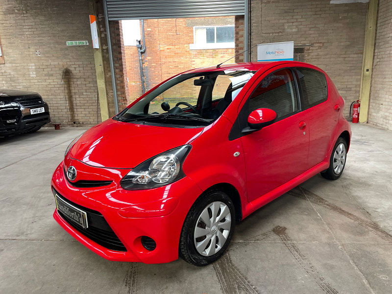 Toyota Aygo 1.0 VVT-i Move Hatchback 5dr Petrol MultiMode Euro 5 (68 ps) ONLY 2 FORMER KEEPER, 43K 5dr Automatic 2025