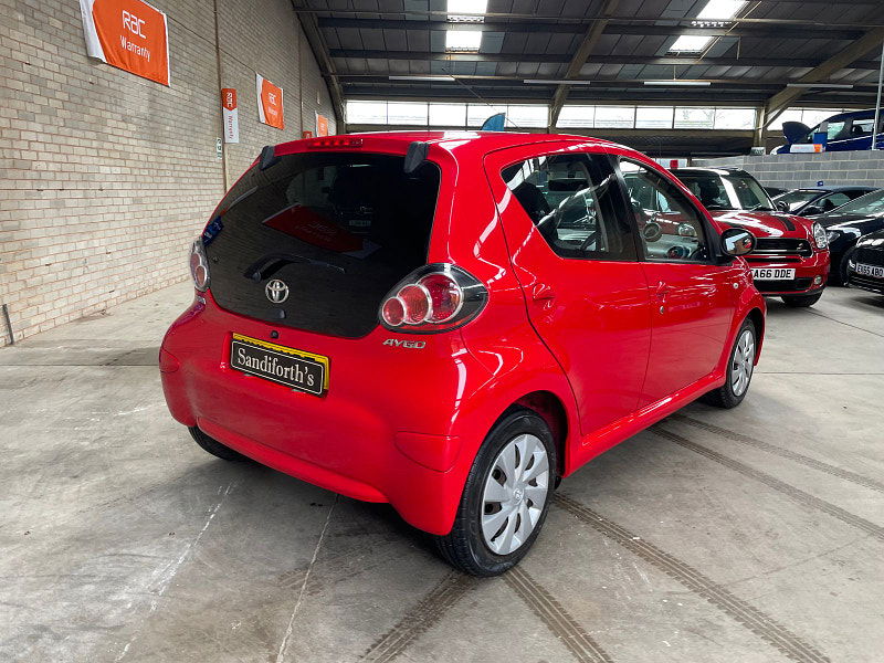Toyota Aygo 1.0 VVT-i Move Hatchback 5dr Petrol MultiMode Euro 5 (68 ps) ONLY 2 FORMER KEEPER, 43K 5dr Automatic 2025