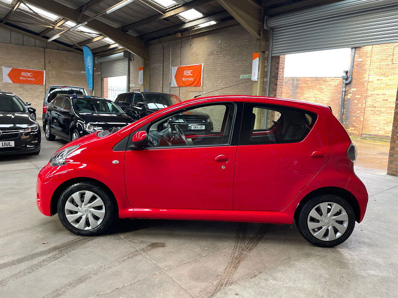 Toyota Aygo 1.0 VVT-i Move Hatchback 5dr Petrol MultiMode Euro 5 (68 ps) ONLY 2 FORMER KEEPER, 43K 5dr Automatic 2025