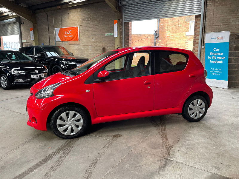 Toyota Aygo 1.0 VVT-i Move Hatchback 5dr Petrol MultiMode Euro 5 (68 ps) ONLY 2 FORMER KEEPER, 43K 5dr Automatic 2025