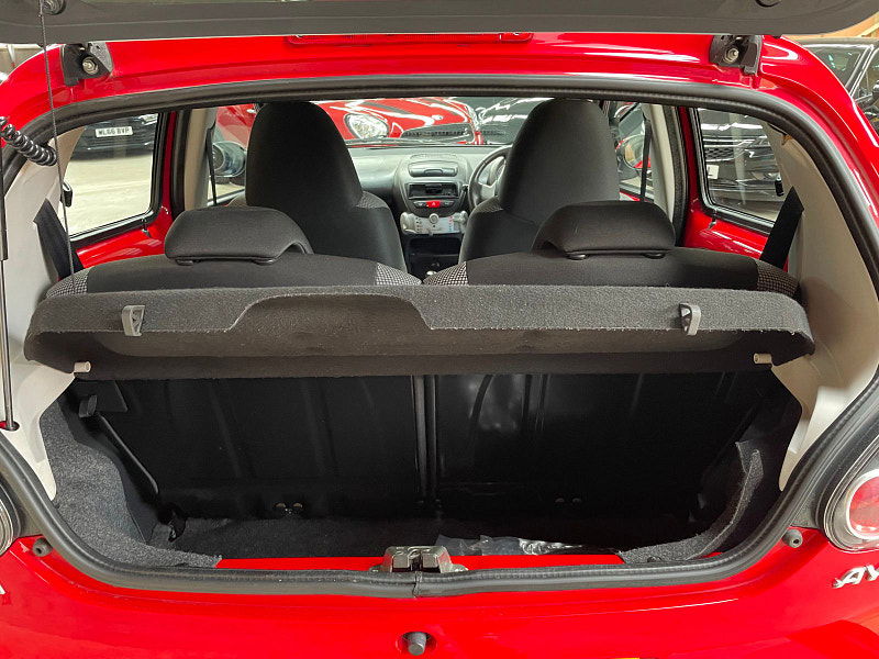 Toyota Aygo 1.0 VVT-i Move Hatchback 5dr Petrol MultiMode Euro 5 (68 ps) ONLY 2 FORMER KEEPER, 43K 5dr Automatic 2025