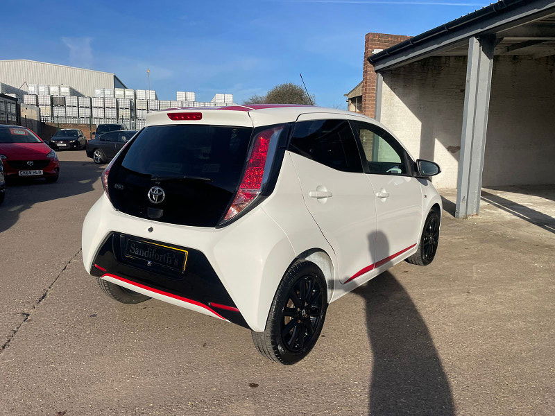 Toyota Aygo 1.0 VVT-i x-press Hatchback 5dr Petrol Manual Euro 6 (68 ps) 13k 3 Services,  5dr Manual 2024