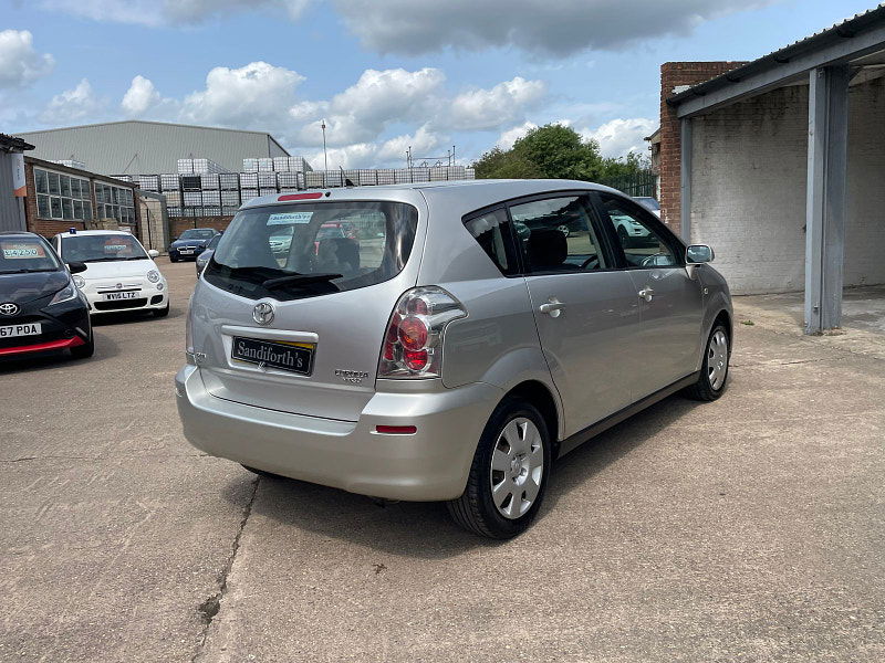 Toyota Corolla Verso 1.6 VVT-i T2 MPV 5dr Petrol Manual (178 g/km, 109 bhp) 5dr Manual 2025