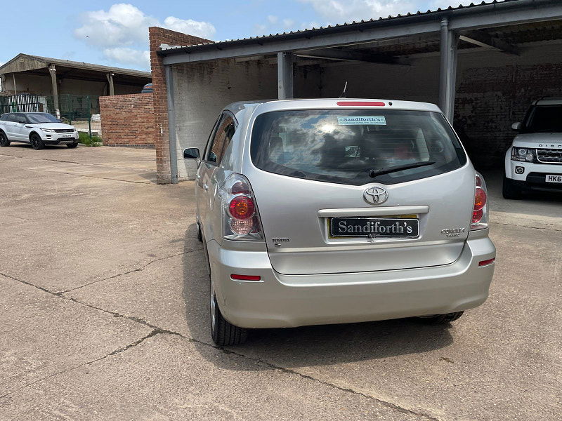 Toyota Corolla Verso 1.6 VVT-i T2 MPV 5dr Petrol Manual (178 g/km, 109 bhp) 5dr Manual 2025