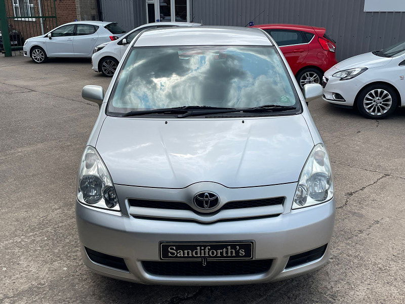 Toyota Corolla Verso 1.6 VVT-i T2 MPV 5dr Petrol Manual (178 g/km, 109 bhp) 5dr Manual 2025