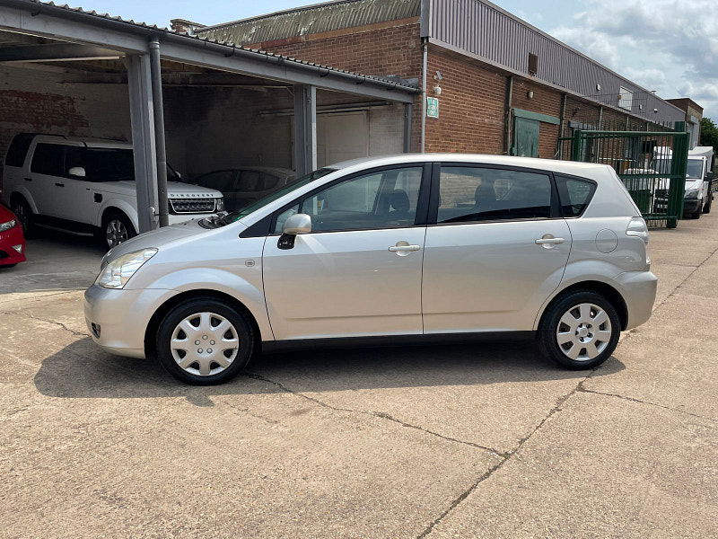 Toyota Corolla Verso 1.6 VVT-i T2 MPV 5dr Petrol Manual (178 g/km, 109 bhp) 5dr Manual 2025