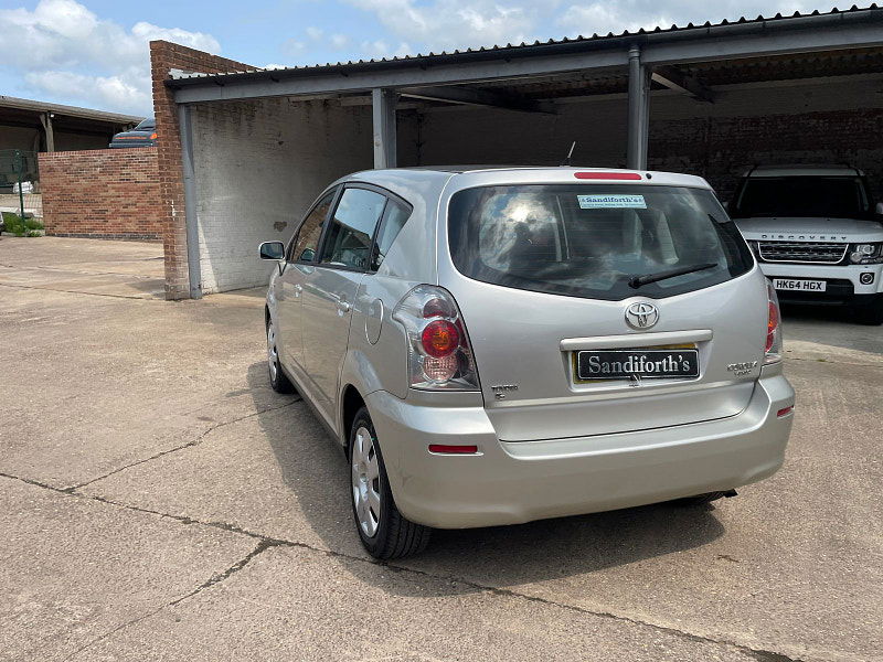 Toyota Corolla Verso 1.6 VVT-i T2 MPV 5dr Petrol Manual (178 g/km, 109 bhp) 5dr Manual 2025