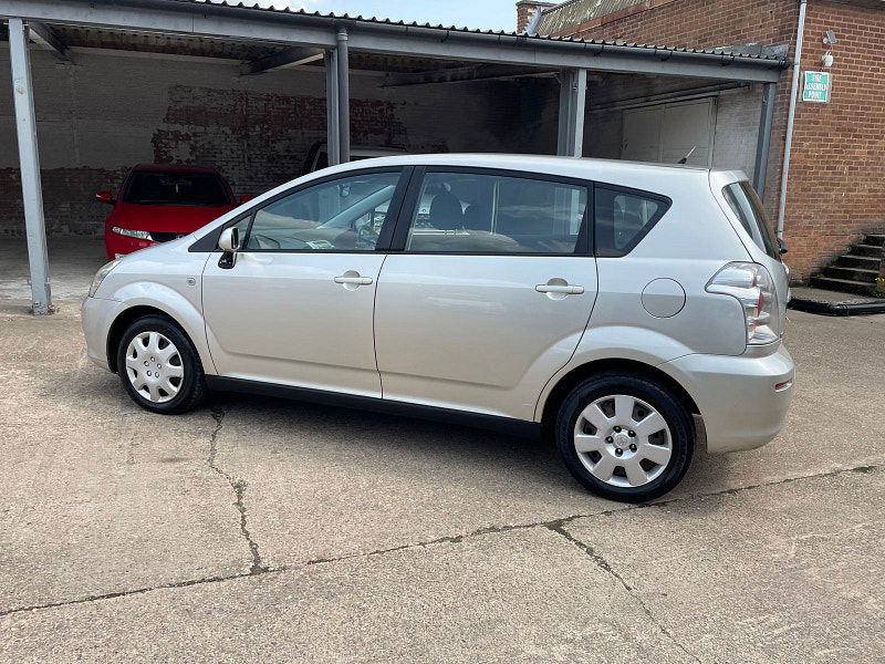 Toyota Corolla Verso 1.6 VVT-i T2 MPV 5dr Petrol Manual (178 g/km, 109 bhp) 5dr Manual 2025