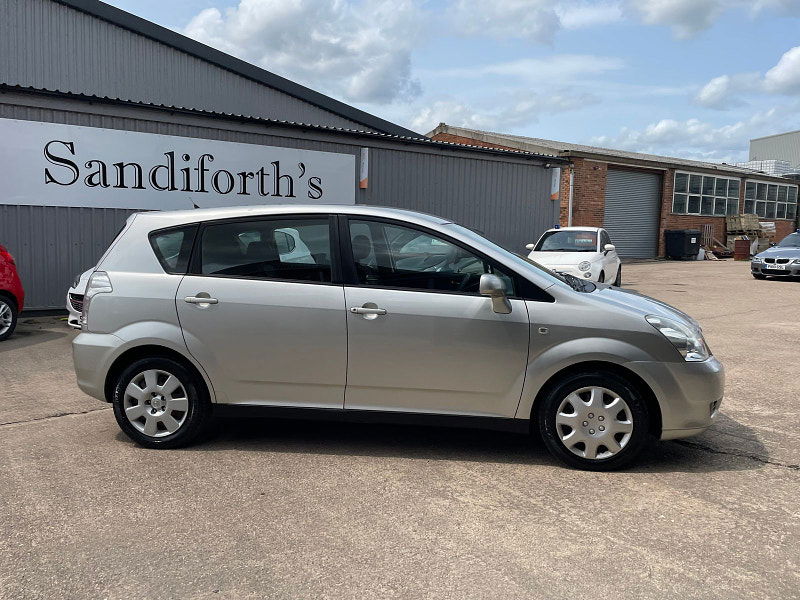 Toyota Corolla Verso 1.6 VVT-i T2 MPV 5dr Petrol Manual (178 g/km, 109 bhp) 5dr Manual 2025