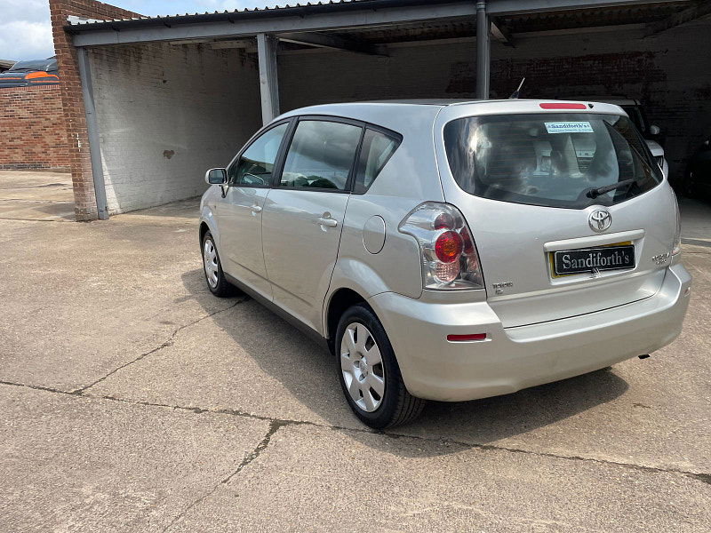 Toyota Corolla Verso 1.6 VVT-i T2 MPV 5dr Petrol Manual (178 g/km, 109 bhp) 5dr Manual 2025