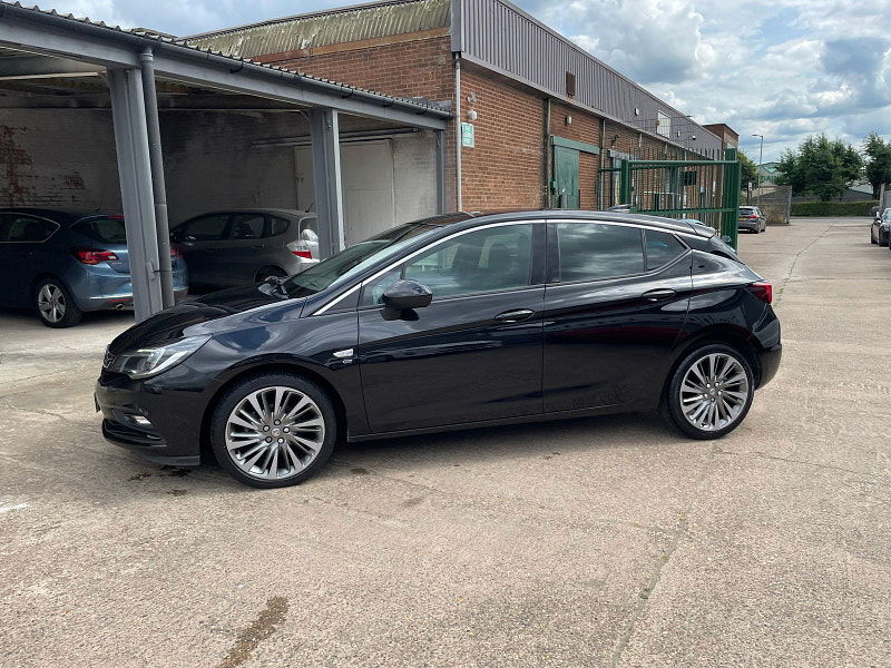 Vauxhall Astra 1.4i Turbo Elite Nav Hatchback 5dr Petrol Manual Euro 6 (150 ps) 1 Former Keeper, 4 Services 5dr Manual 2024