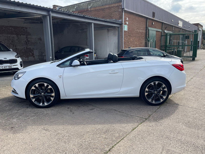 Vauxhall Cascada 2.0 CDTi Elite Convertible 2dr Diesel Manual Euro 5 (s/s) (165 ps) Full Black Leather, Only 30k  2dr Manual 2024