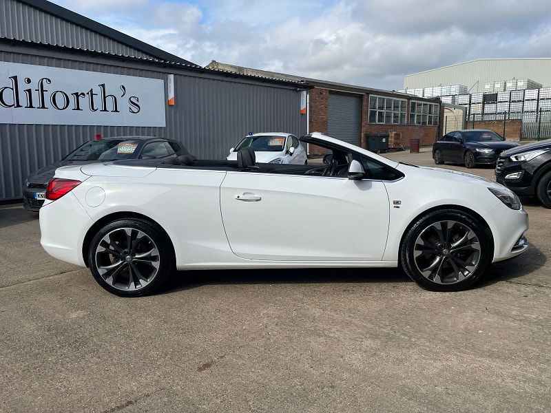 Vauxhall Cascada 2.0 CDTi Elite Convertible 2dr Diesel Manual Euro 5 (s/s) (165 ps) Full Black Leather, Only 30k  2dr Manual 2024