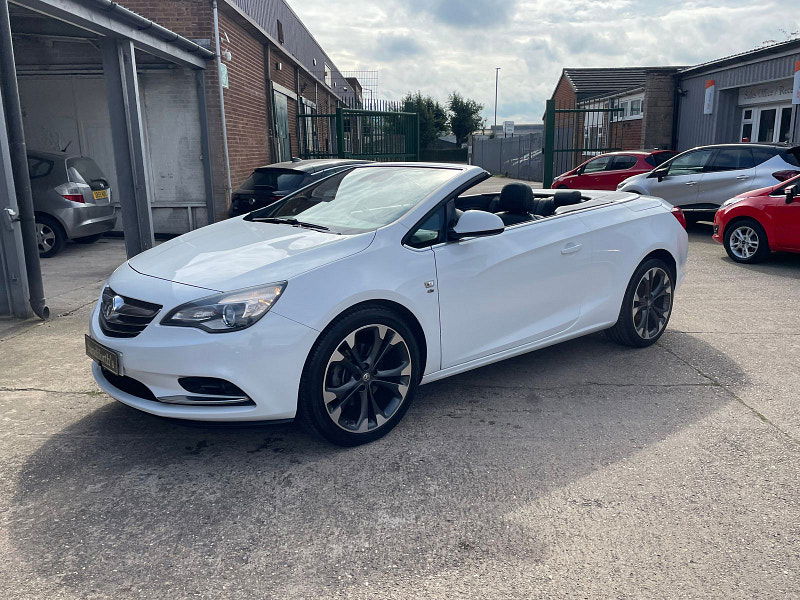 Vauxhall Cascada 2.0 CDTi Elite Convertible 2dr Diesel Manual Euro 5 (s/s) (165 ps) Full Black Leather, Only 30k  2dr Manual 2024