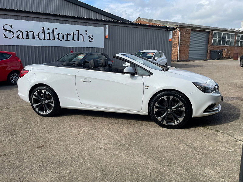 Vauxhall Cascada 2.0 CDTi Elite Convertible 2dr Diesel Manual Euro 5 (s/s) (165 ps) Full Black Leather, Only 30k  2dr Manual 2024