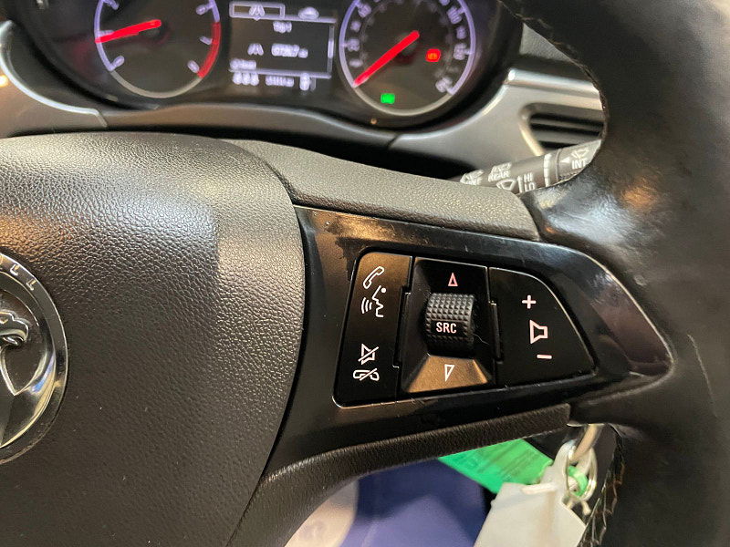 Vauxhall Corsa 1.2i Energy Hatchback 5dr Petrol Manual Euro 6 (a/c) (70 ps) HEATED SEATS AND STEERING WHEEL  5dr Manual 2025