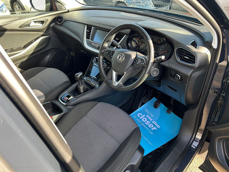 Vauxhall Grandland X 1.2 Turbo GPF SE SUV 5dr Petrol Manual Euro 6 (s/s) (130 ps) 5dr Manual 2026