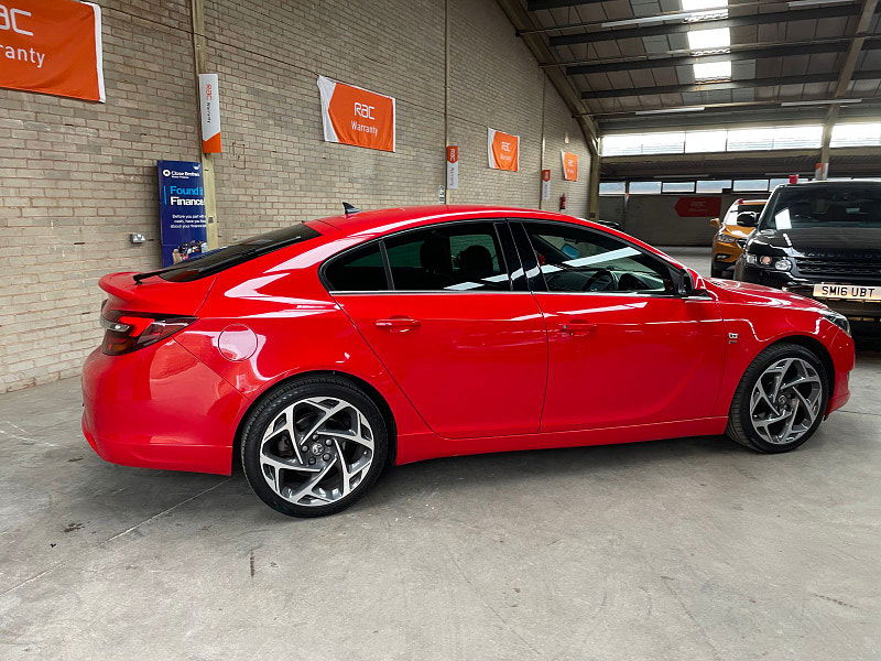 Vauxhall Insignia 1.6 CDTi SRi VX Line Nav Hatchback 5dr Diesel Manual Euro 6 (s/s) (136 ps) 6 SERVICES 5dr Manual 2025
