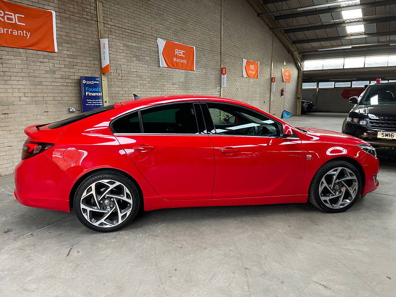 Vauxhall Insignia 1.6 CDTi SRi VX Line Nav Hatchback 5dr Diesel Manual Euro 6 (s/s) (136 ps) 6 SERVICES 5dr Manual 2025