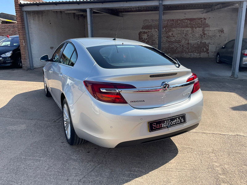 Vauxhall Insignia 2.0 CDTi ecoFLEX Design Hatchback 5dr Diesel Manual Euro 5 (s/s) (140 ps) 5dr Manual 2025
