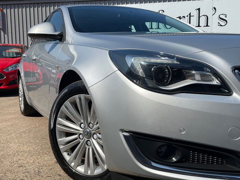 Vauxhall Insignia 2.0 CDTi ecoFLEX Design Hatchback 5dr Diesel Manual Euro 5 (s/s) (140 ps) 5dr Manual 2025