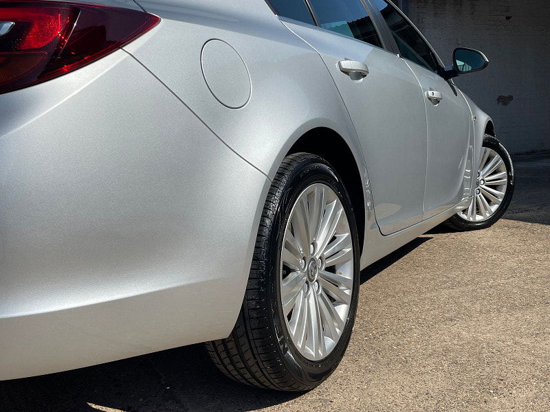 Vauxhall Insignia 2.0 CDTi ecoFLEX Design Hatchback 5dr Diesel Manual Euro 5 (s/s) (140 ps) 5dr Manual 2025