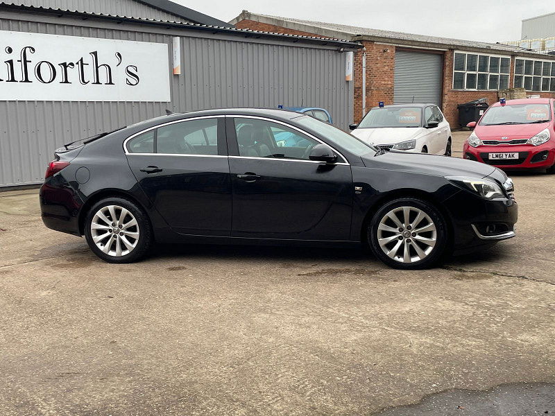Vauxhall Insignia 2.0 CDTi ecoFLEX Elite Nav Hatchback 5dr Diesel Manual Euro 5 (s/s) (140 ps) 5dr Manual 2025