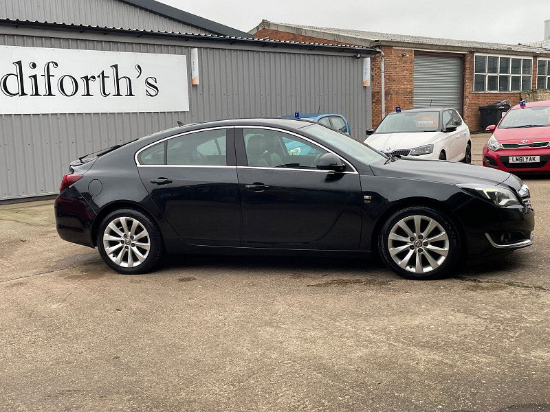 Vauxhall Insignia 2.0 CDTi ecoFLEX Elite Nav Hatchback 5dr Diesel Manual Euro 5 (s/s) (140 ps) 5dr Manual 2025