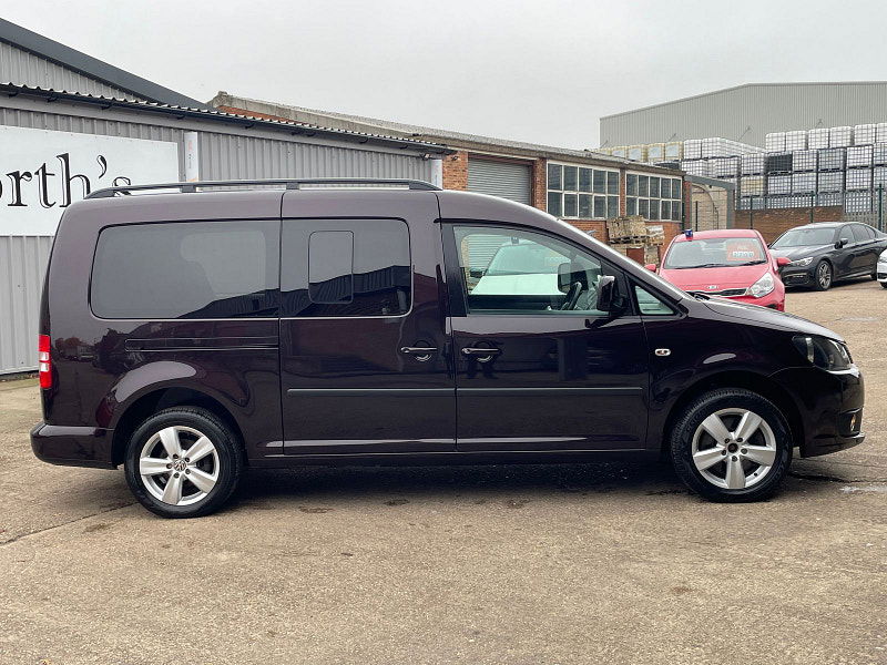 Volkswagen Caddy Maxi Life 1.6 TDI CR MPV 5dr Diesel DSG Euro 5 (102 ps) 5dr Automatic 2025