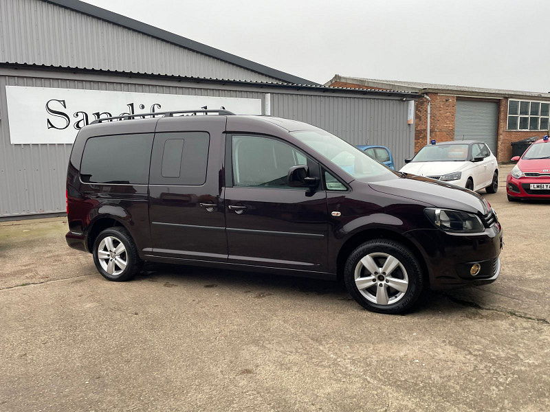Volkswagen Caddy Maxi Life 1.6 TDI CR MPV 5dr Diesel DSG Euro 5 (102 ps) 5dr Automatic 2025
