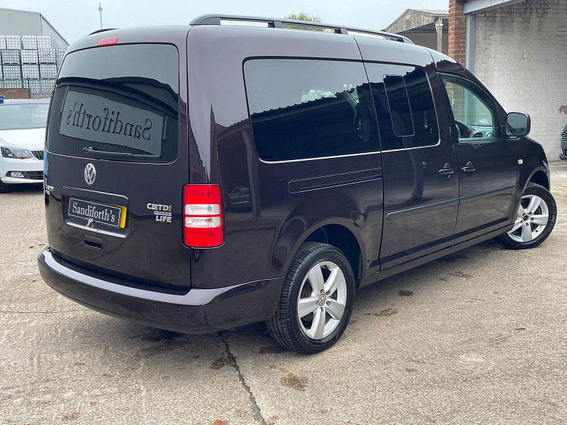 Volkswagen Caddy Maxi Life 1.6 TDI CR MPV 5dr Diesel DSG Euro 5 (102 ps) 5dr Automatic 2025