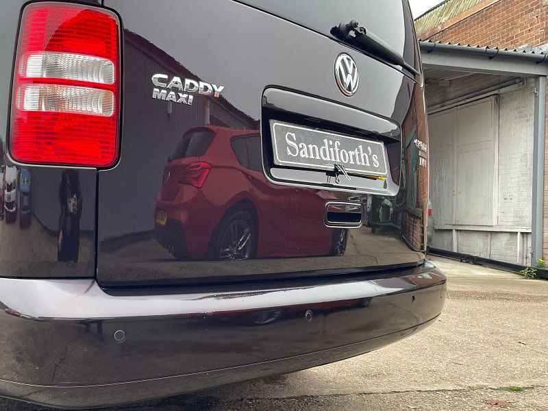 Volkswagen Caddy Maxi Life 1.6 TDI CR MPV 5dr Diesel DSG Euro 5 (102 ps) 5dr Automatic 2025