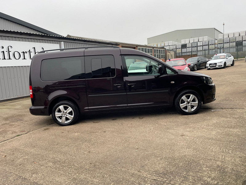 Volkswagen Caddy Maxi Life 1.6 TDI CR MPV 5dr Diesel DSG Euro 5 (102 ps) 5dr Automatic 2025
