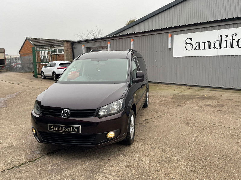 Volkswagen Caddy Maxi Life 1.6 TDI CR MPV 5dr Diesel DSG Euro 5 (102 ps) 5dr Automatic 2025